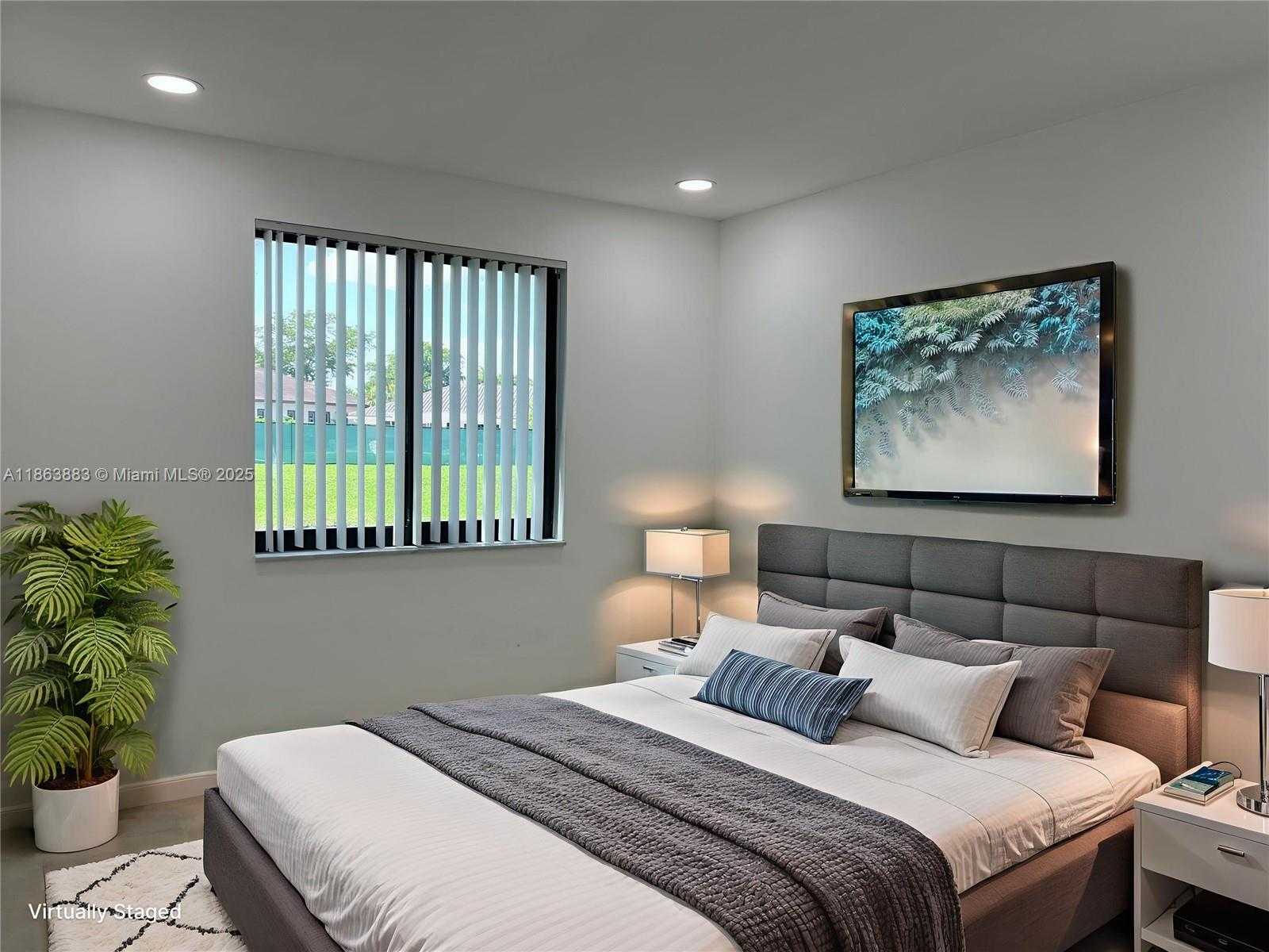 Small Image of 10592 ROYAL PALM BLVD #10592, Coral Springs Number 17