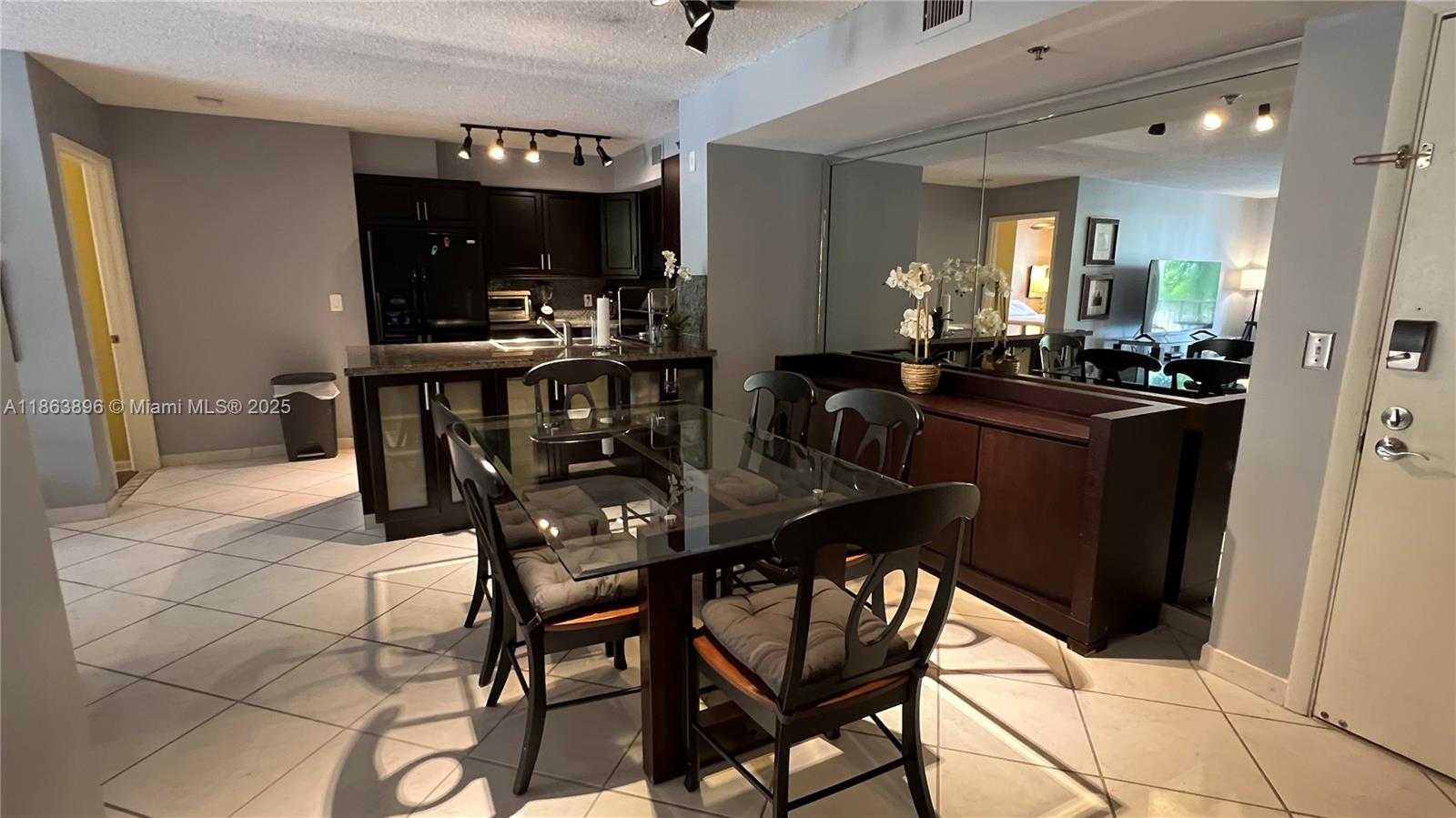 Small Image of 19555 EAST COUNTRY CLUB DR #8305, Aventura Number 3