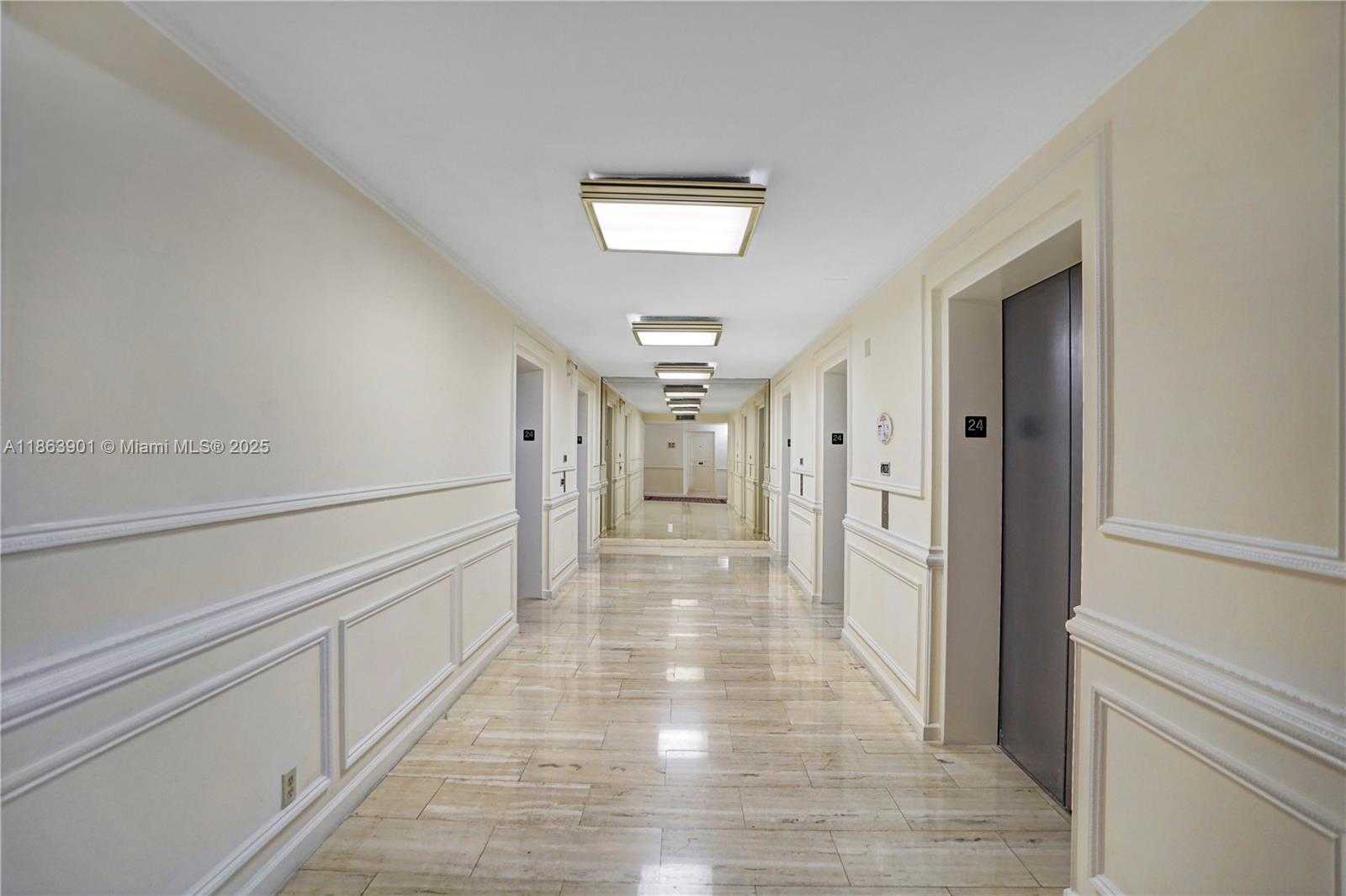 Small Image of 2500 PARKVIEW DR #2408, Hallandale Beach Number 25