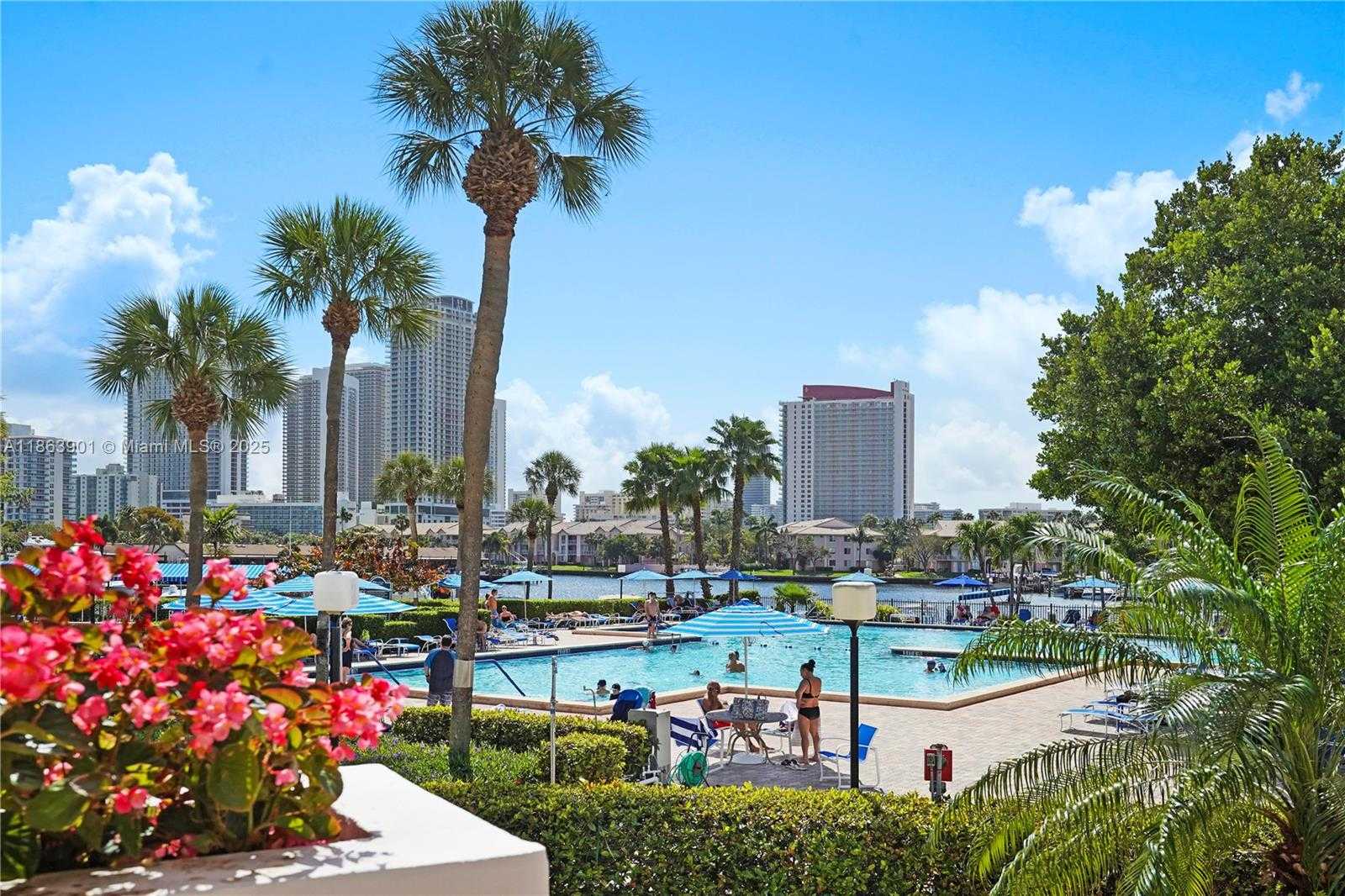 Small Image of 2500 PARKVIEW DR #2408, Hallandale Beach Number 31