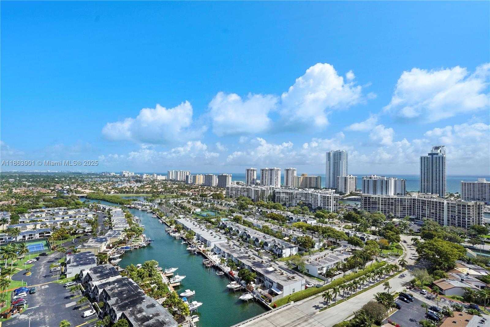 Small Image of 2500 PARKVIEW DR #2408, Hallandale Beach Number 38