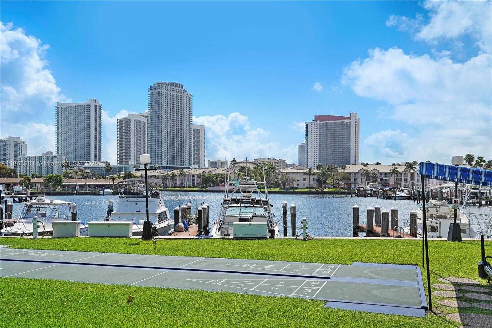 Small Image of 2500 PARKVIEW DR #2408, Hallandale Beach Number 40