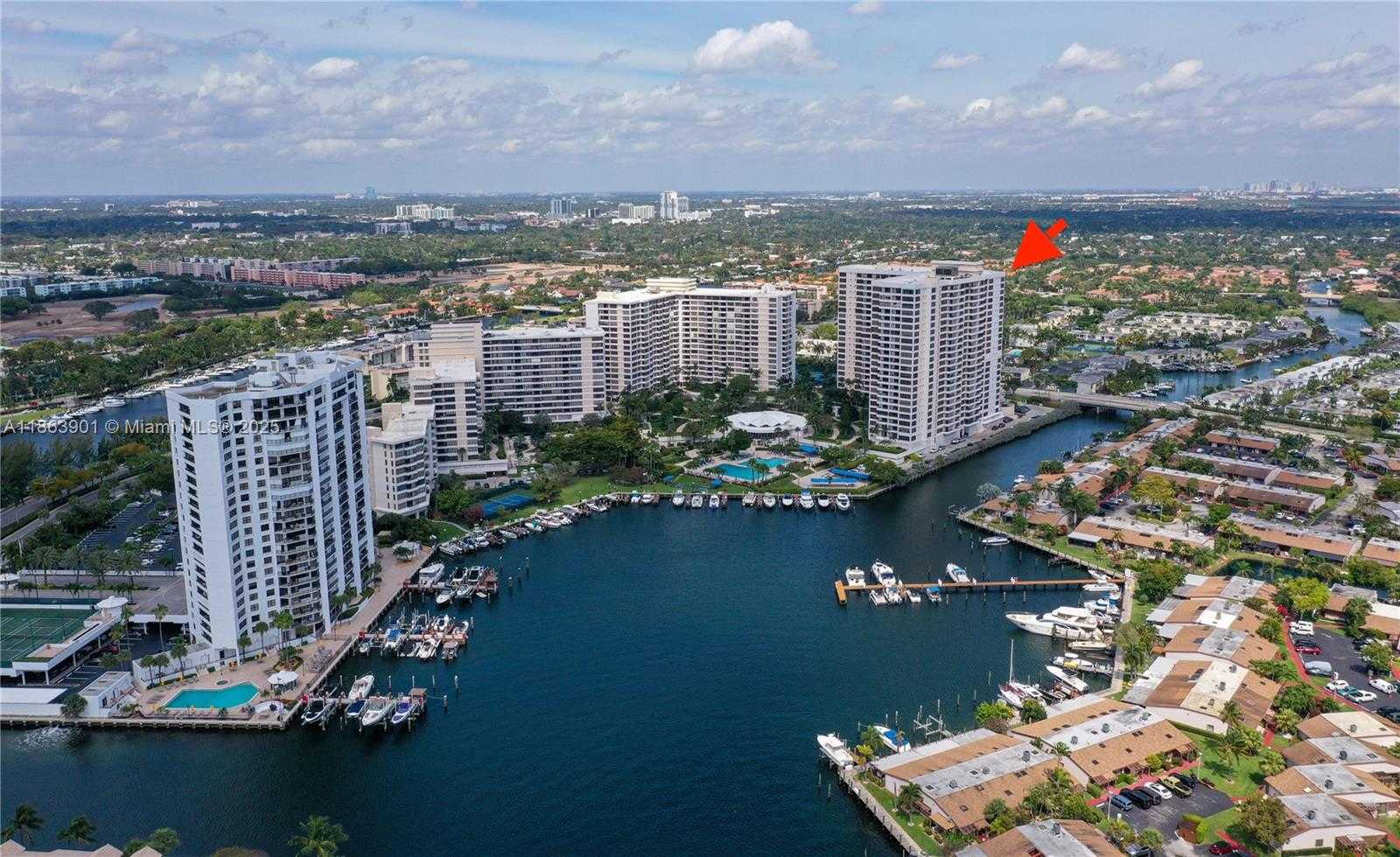 Small Image of 2500 PARKVIEW DR #2408, Hallandale Beach Number 41