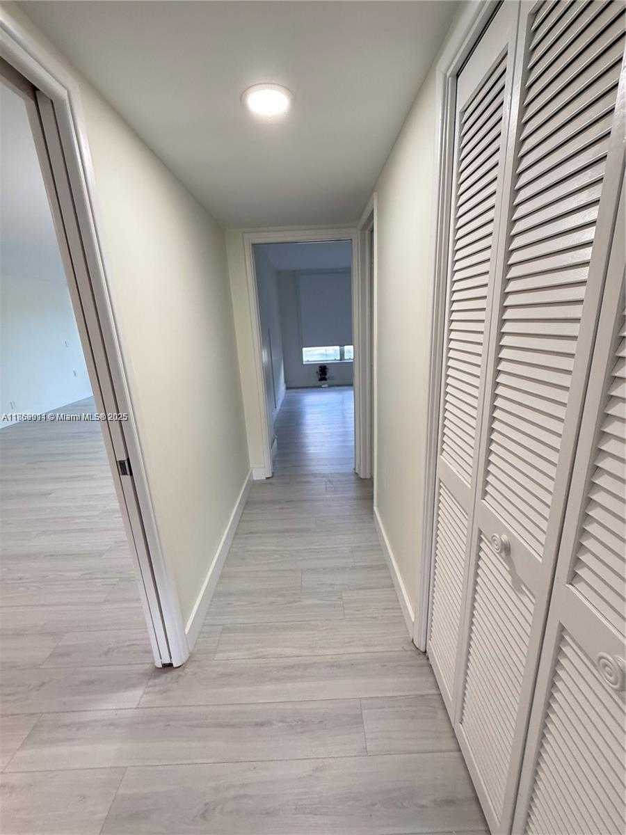 Small Image of 804 CYPRESS BLVD #407, Pompano Beach Number 14