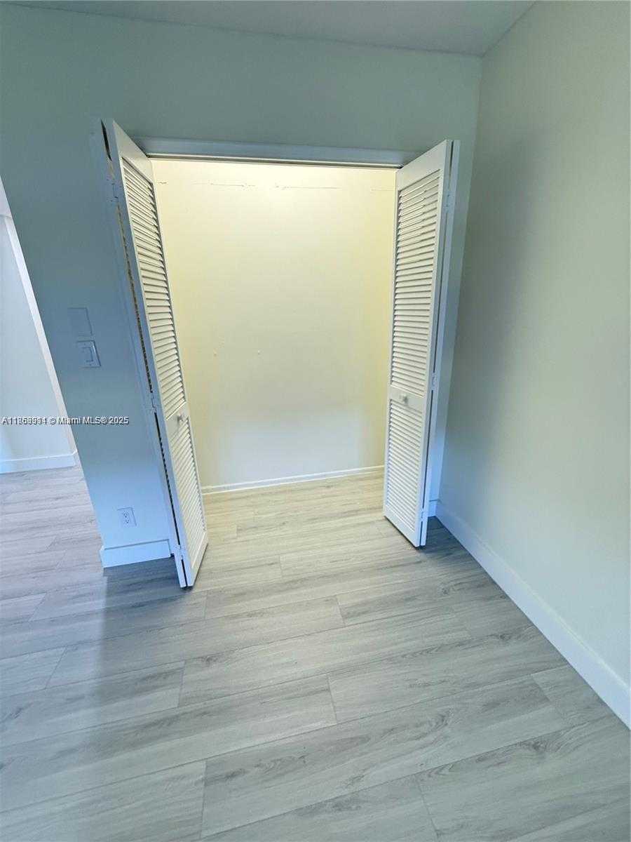 Small Image of 804 CYPRESS BLVD #407, Pompano Beach Number 15