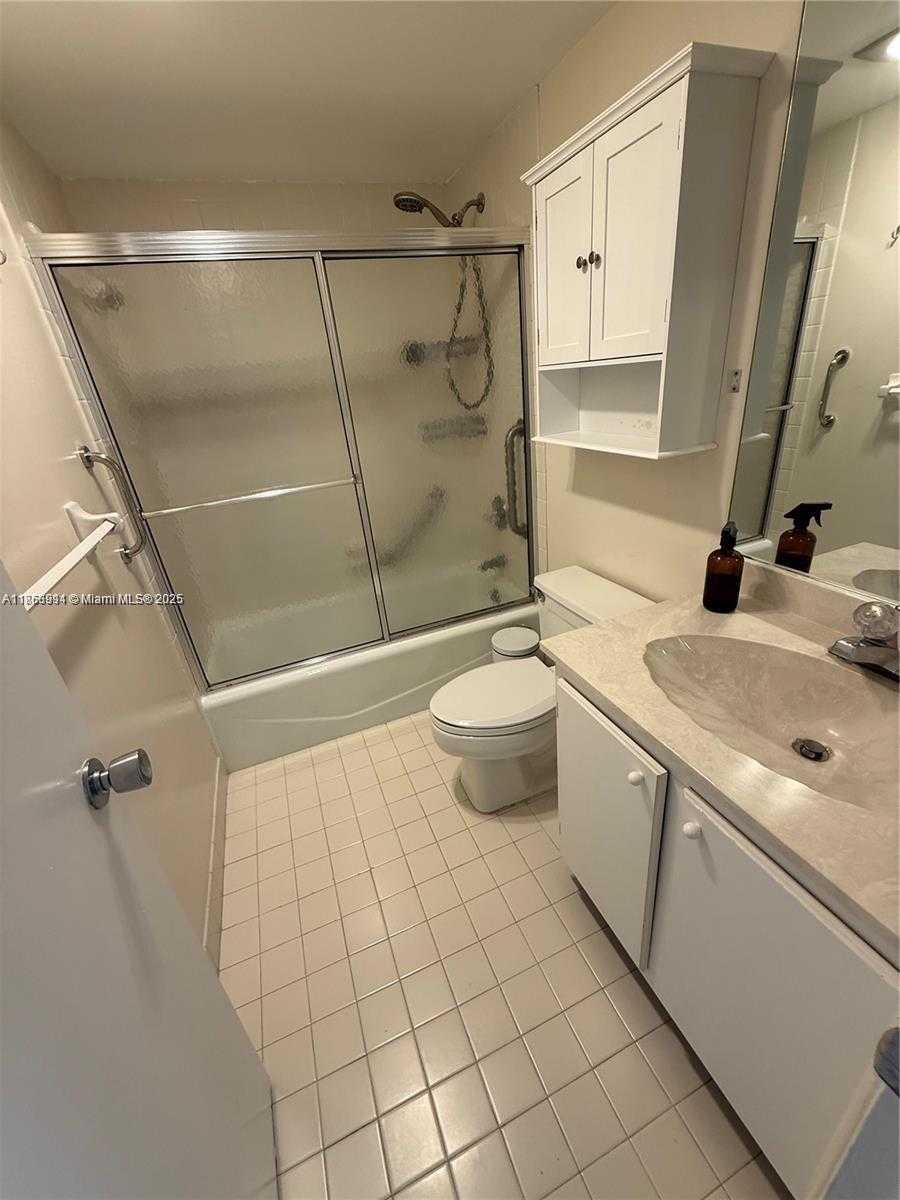 Small Image of 804 CYPRESS BLVD #407, Pompano Beach Number 17