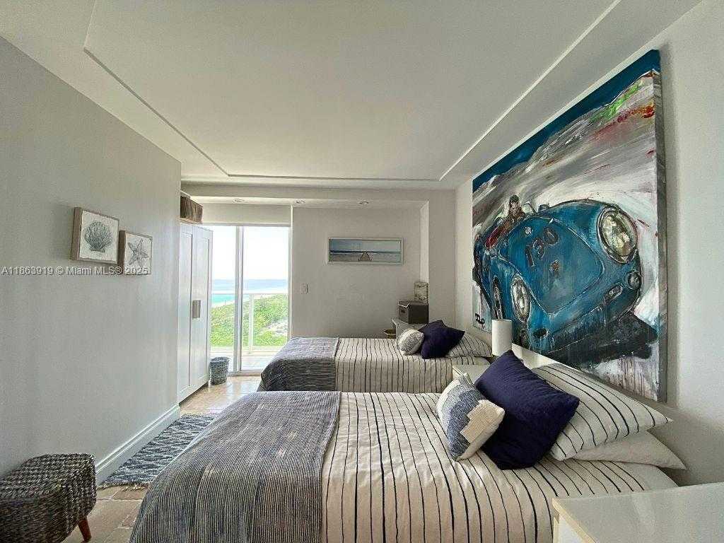 Small Image of 100 BAYVIEW DR #1924, Sunny Isles Beach Number 8