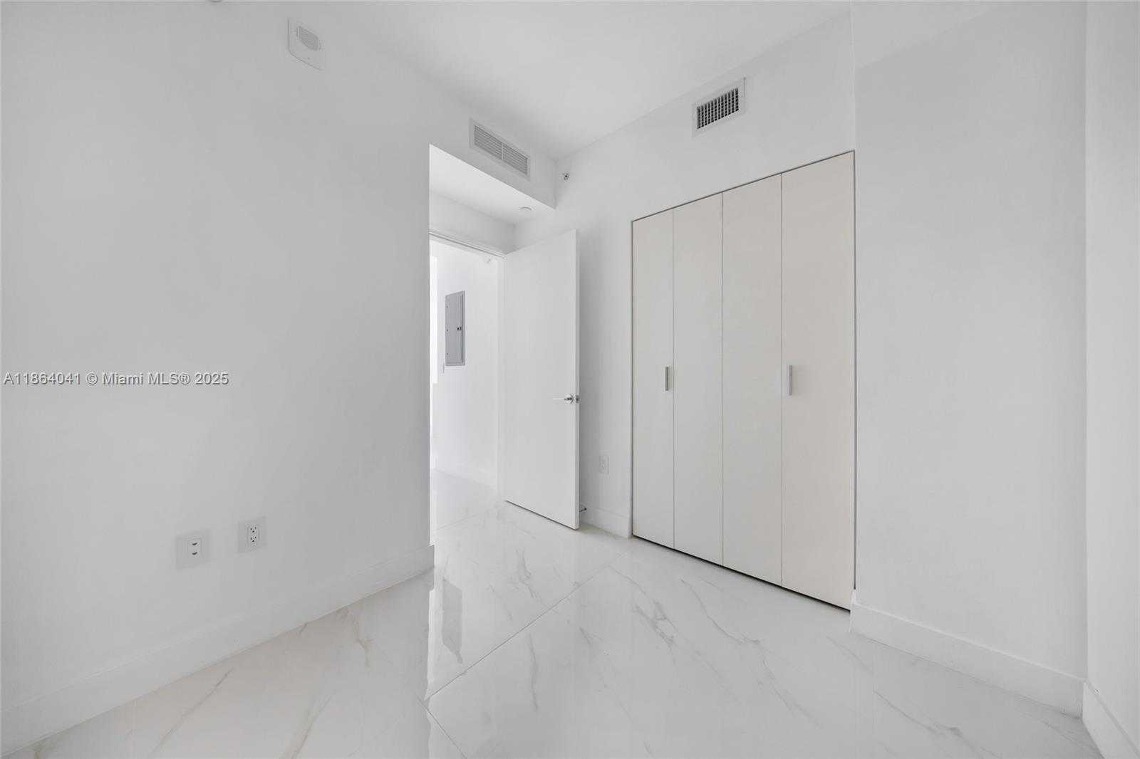 Small Image of 700 NORTH EAST 24TH STREET #3204, Miami Number 18