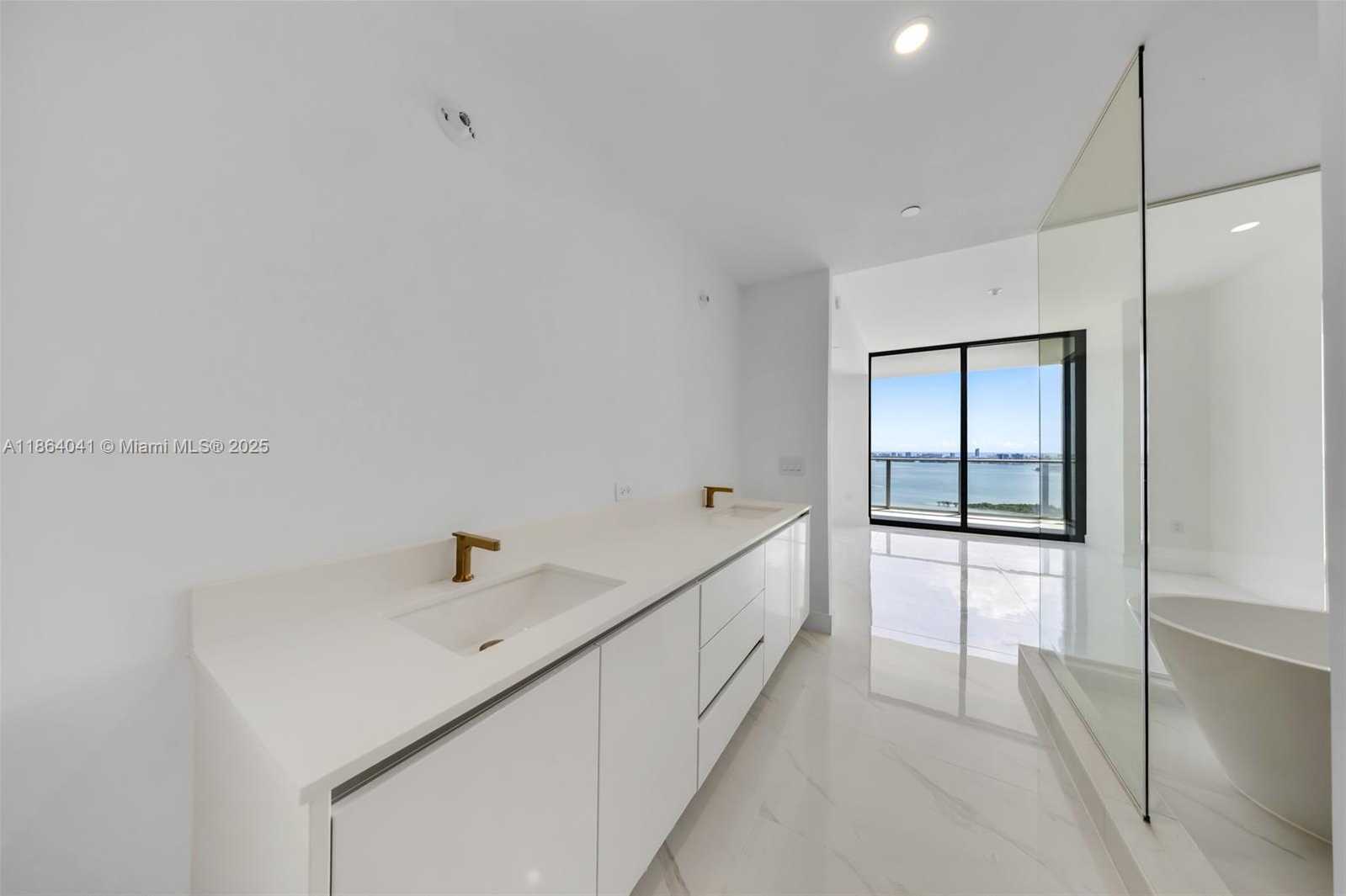 Small Image of 700 NORTH EAST 24TH STREET #3204, Miami Number 43