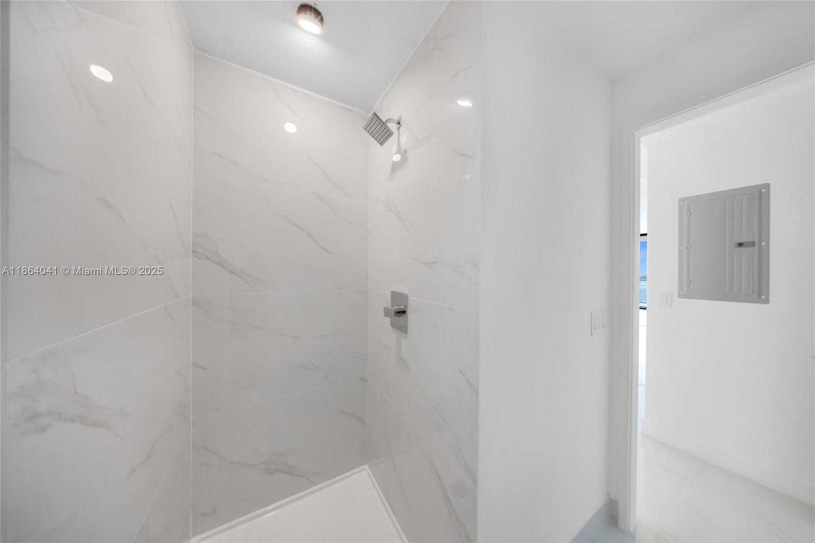 Small Image of 700 NORTH EAST 24TH STREET #3204, Miami Number 47