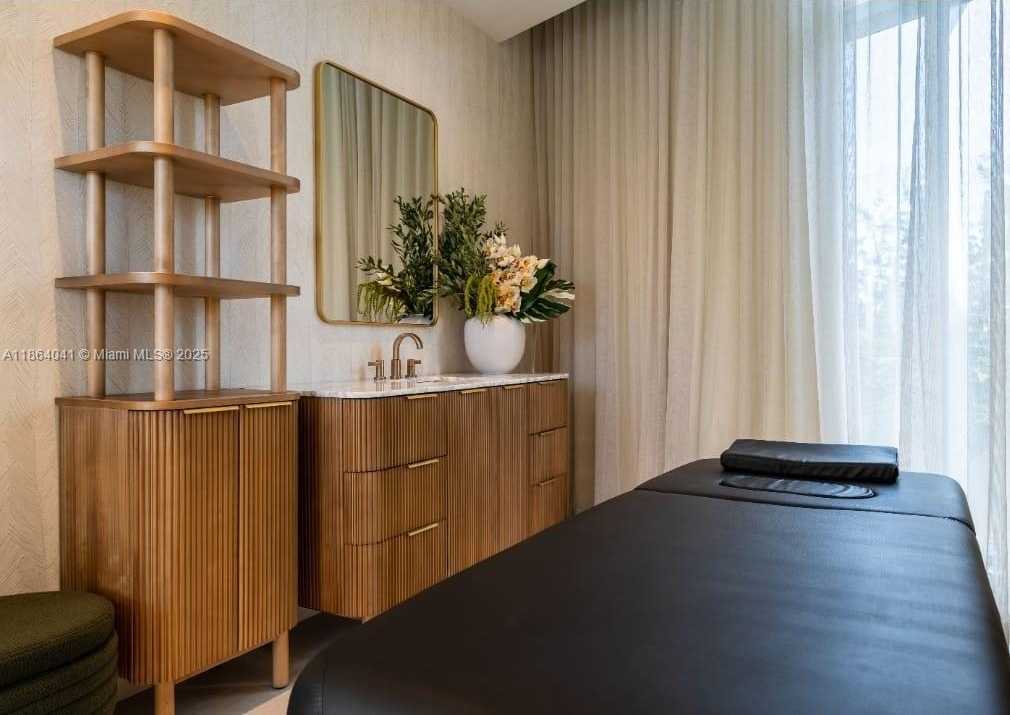 Small Image of 700 NORTH EAST 24TH STREET #3204, Miami Number 71