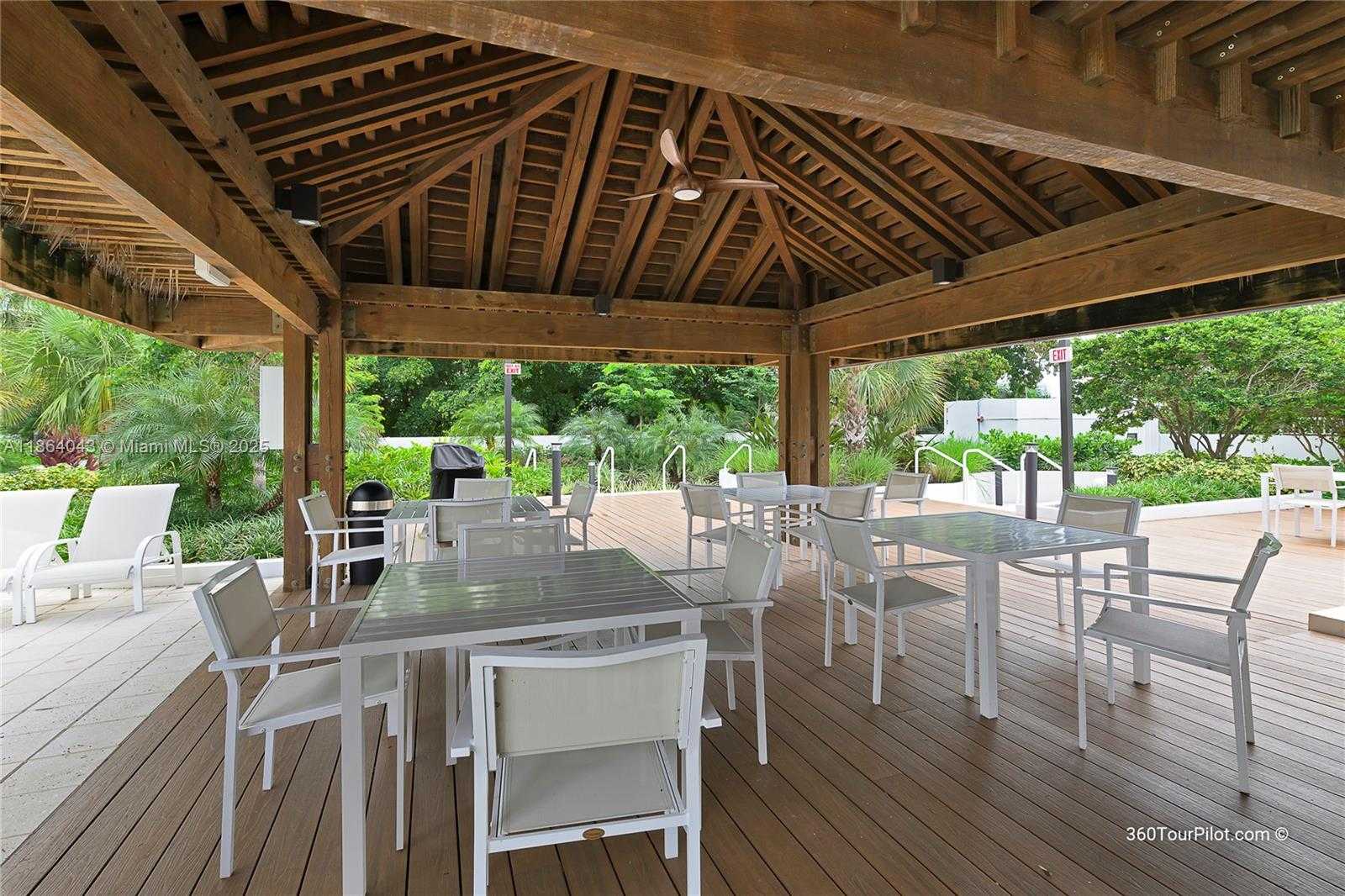 Small Image of 20281 EAST COUNTRY CLUB DR #1712, Aventura Number 48