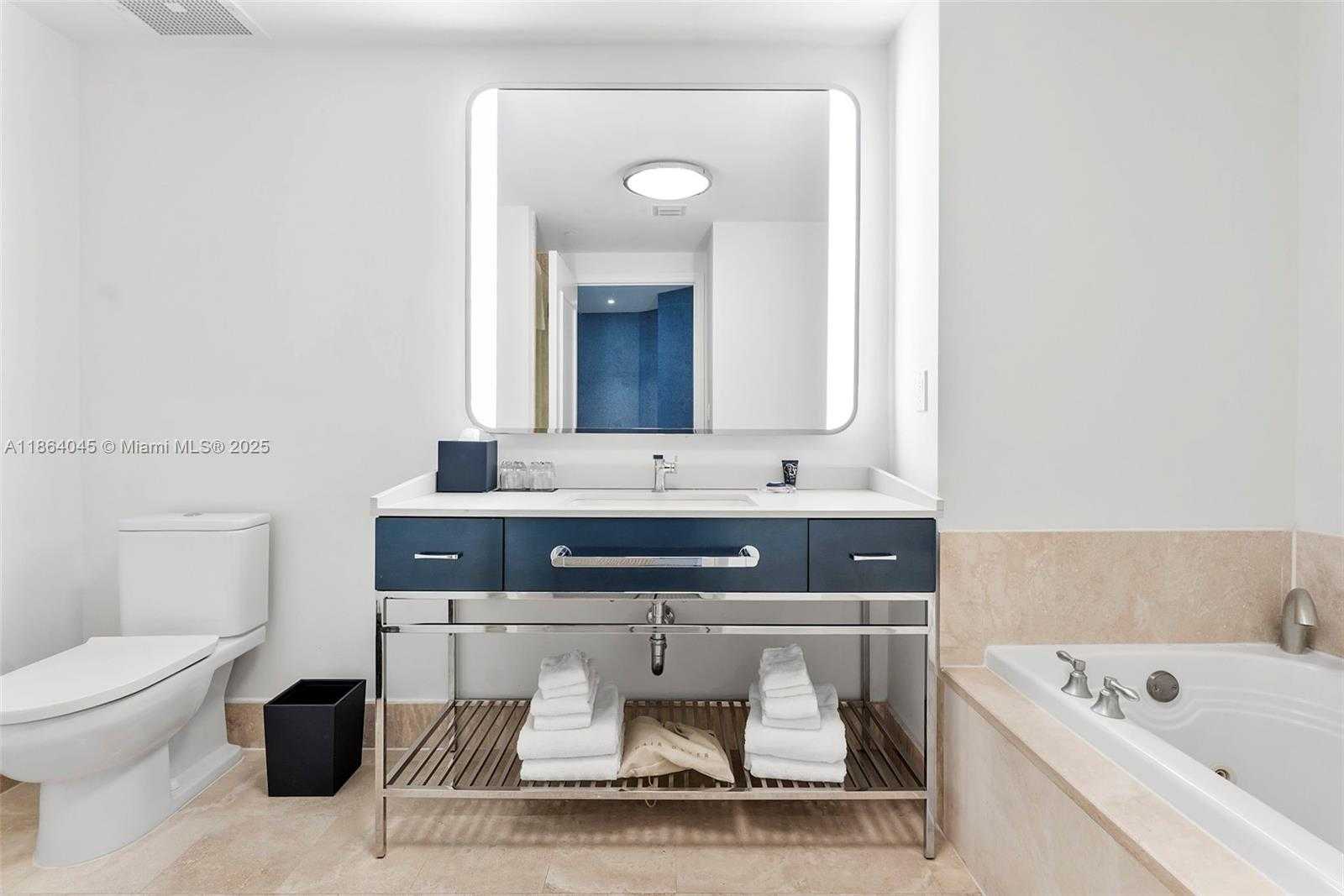Small Image of 4401 COLLINS AVE #2907, Miami Beach Number 22