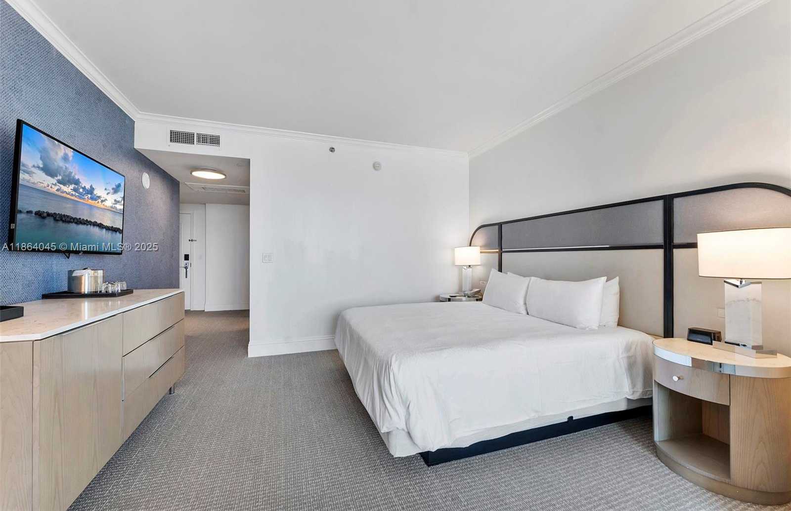 Small Image of 4401 COLLINS AVE #2907, Miami Beach Number 26