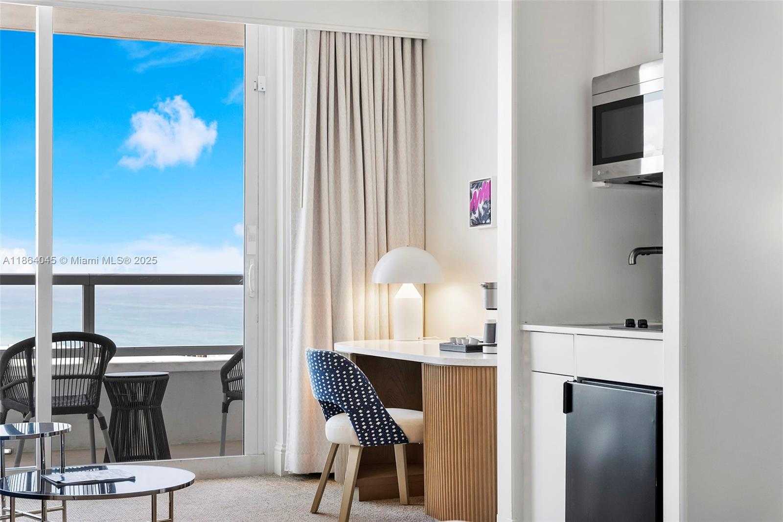Small Image of 4401 COLLINS AVE #2907, Miami Beach Number 34