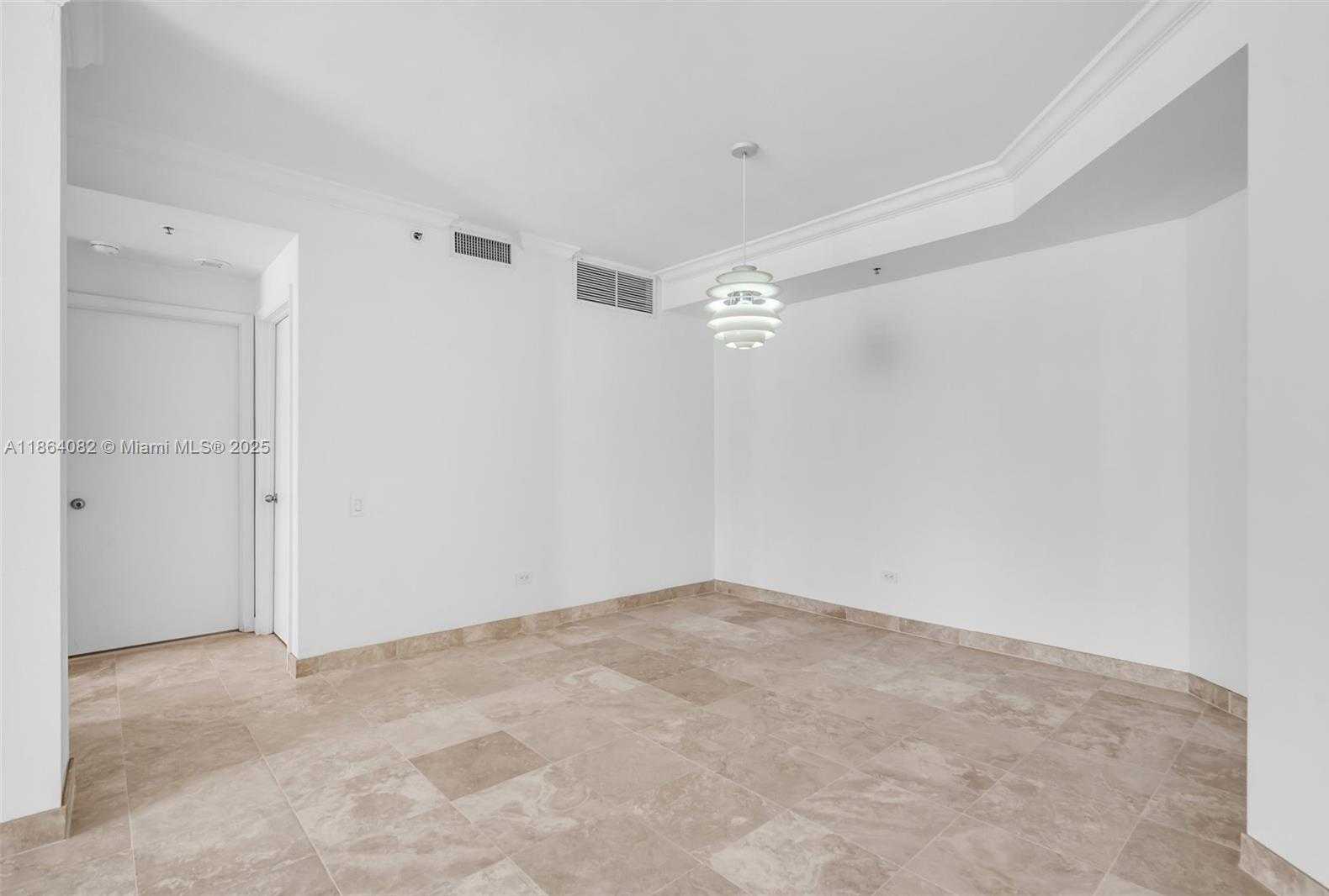 Small Image of 808 BRICKELL KEY DR #3205, Miami Number 11