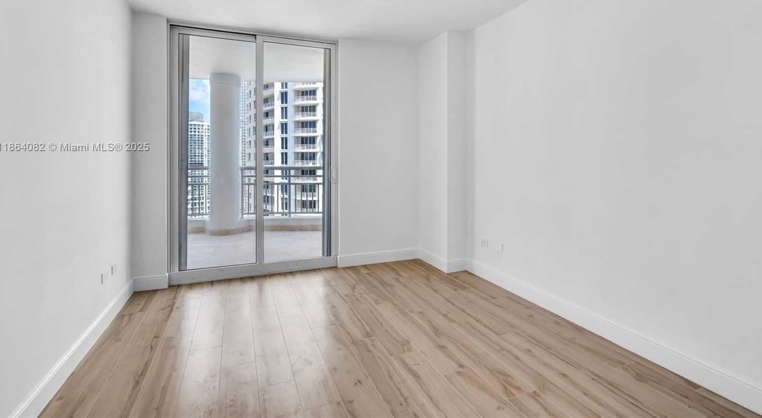 Small Image of 808 BRICKELL KEY DR #3205, Miami Number 17