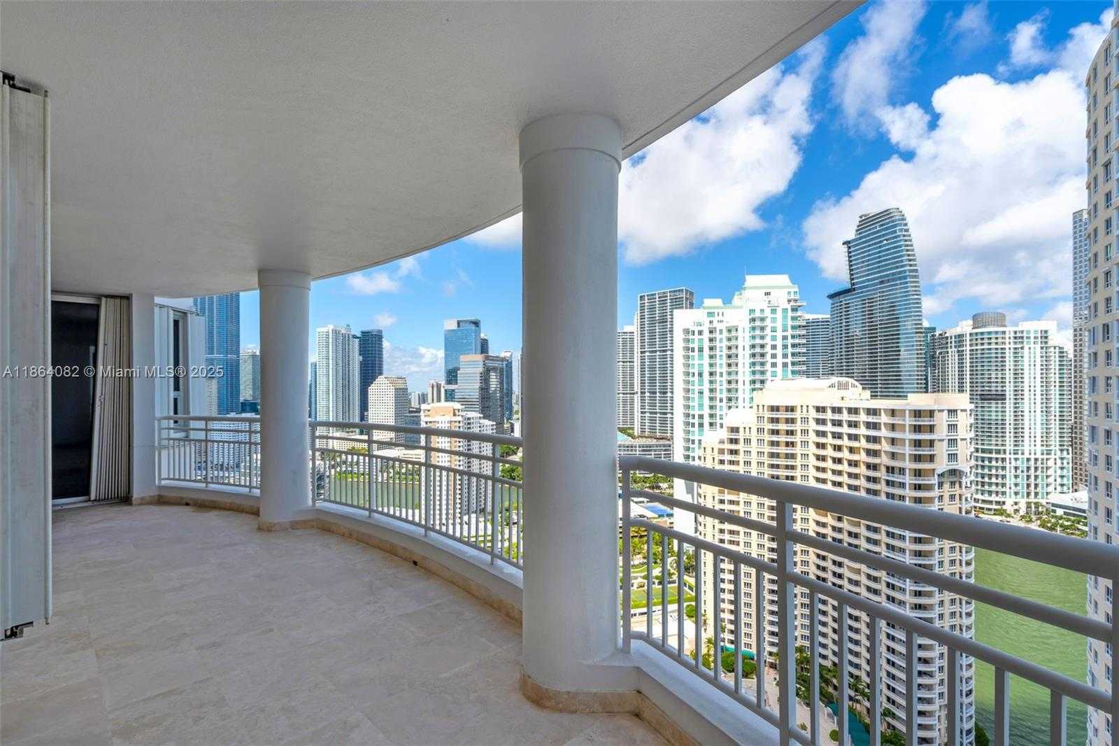 Small Image of 808 BRICKELL KEY DR #3205, Miami Number 34