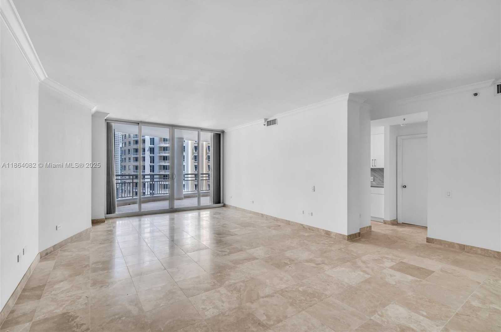 Small Image of 808 BRICKELL KEY DR #3205, Miami Number 4
