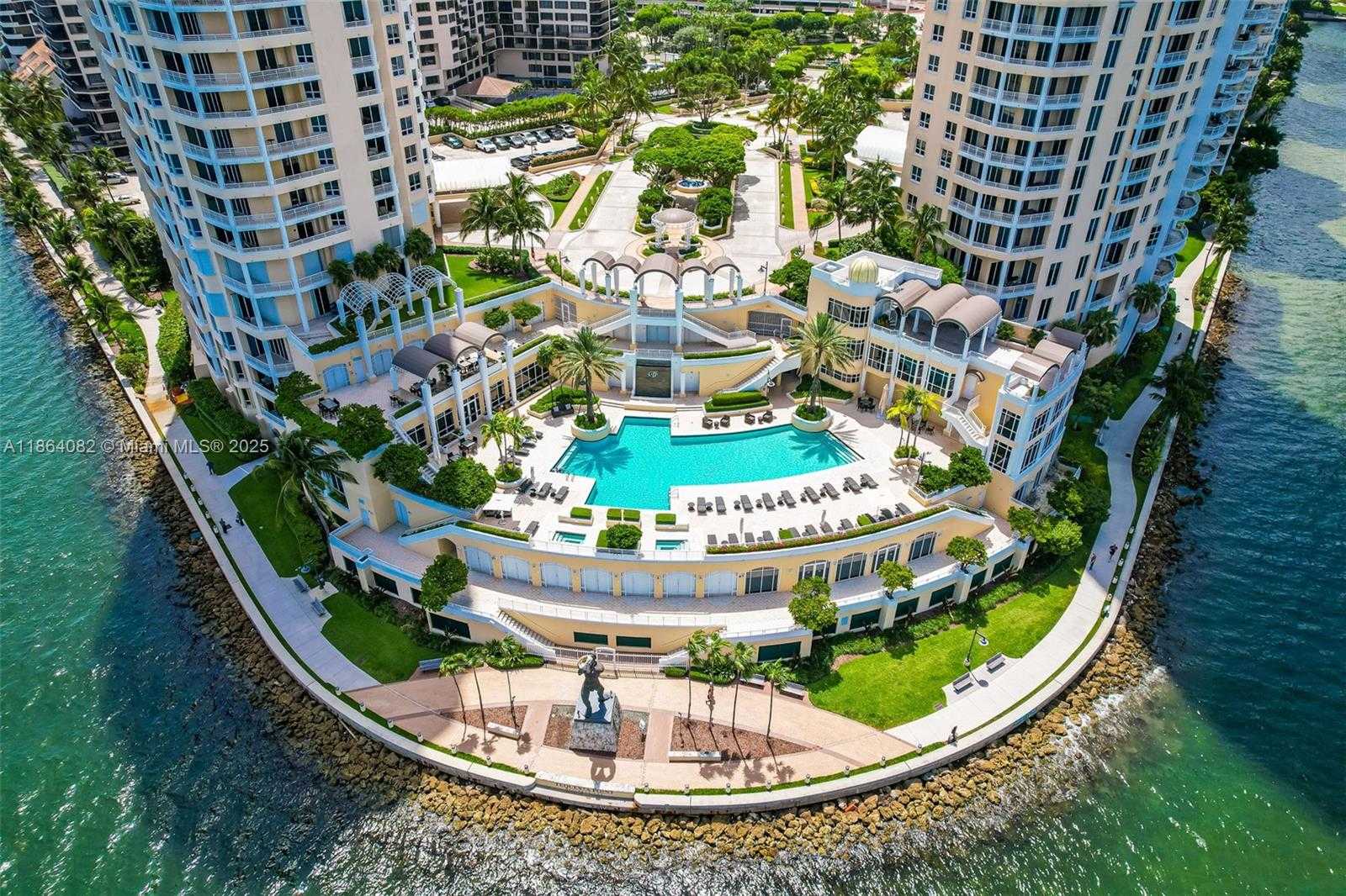 Small Image of 808 BRICKELL KEY DR #3205, Miami Number 47