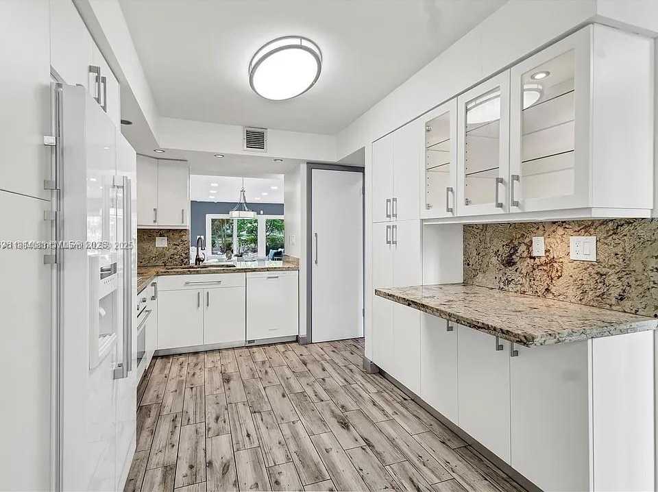 Small Image of 20416 NORTH EAST 34TH CT #17, Aventura Number 6
