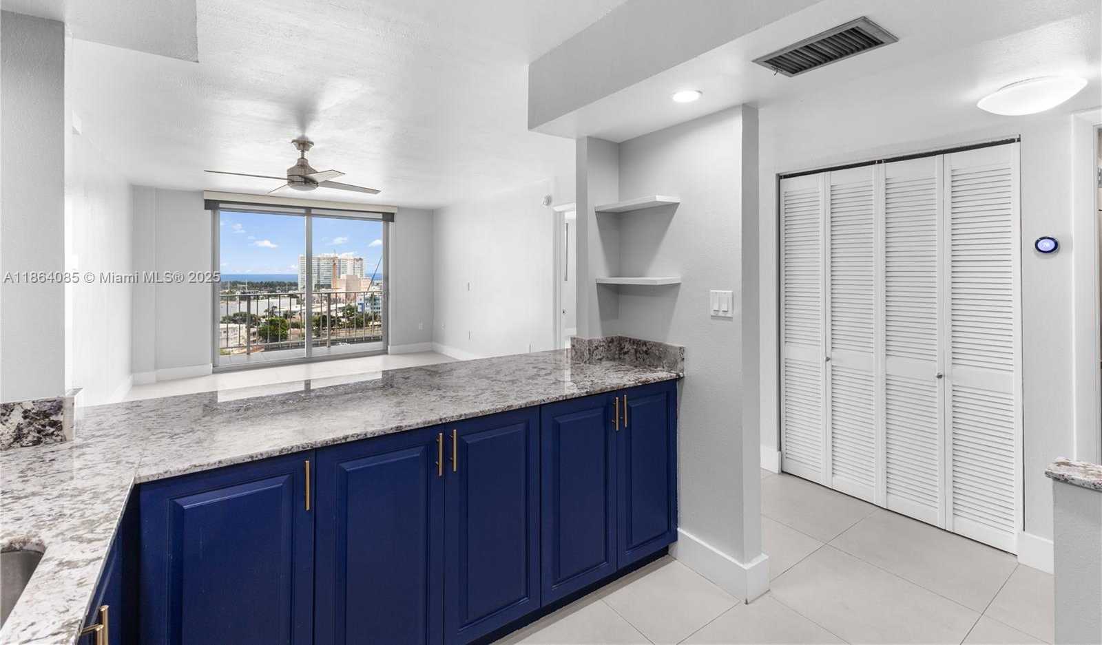 Small Image of 6900 BAY DR #11E, Miami Beach Number 17