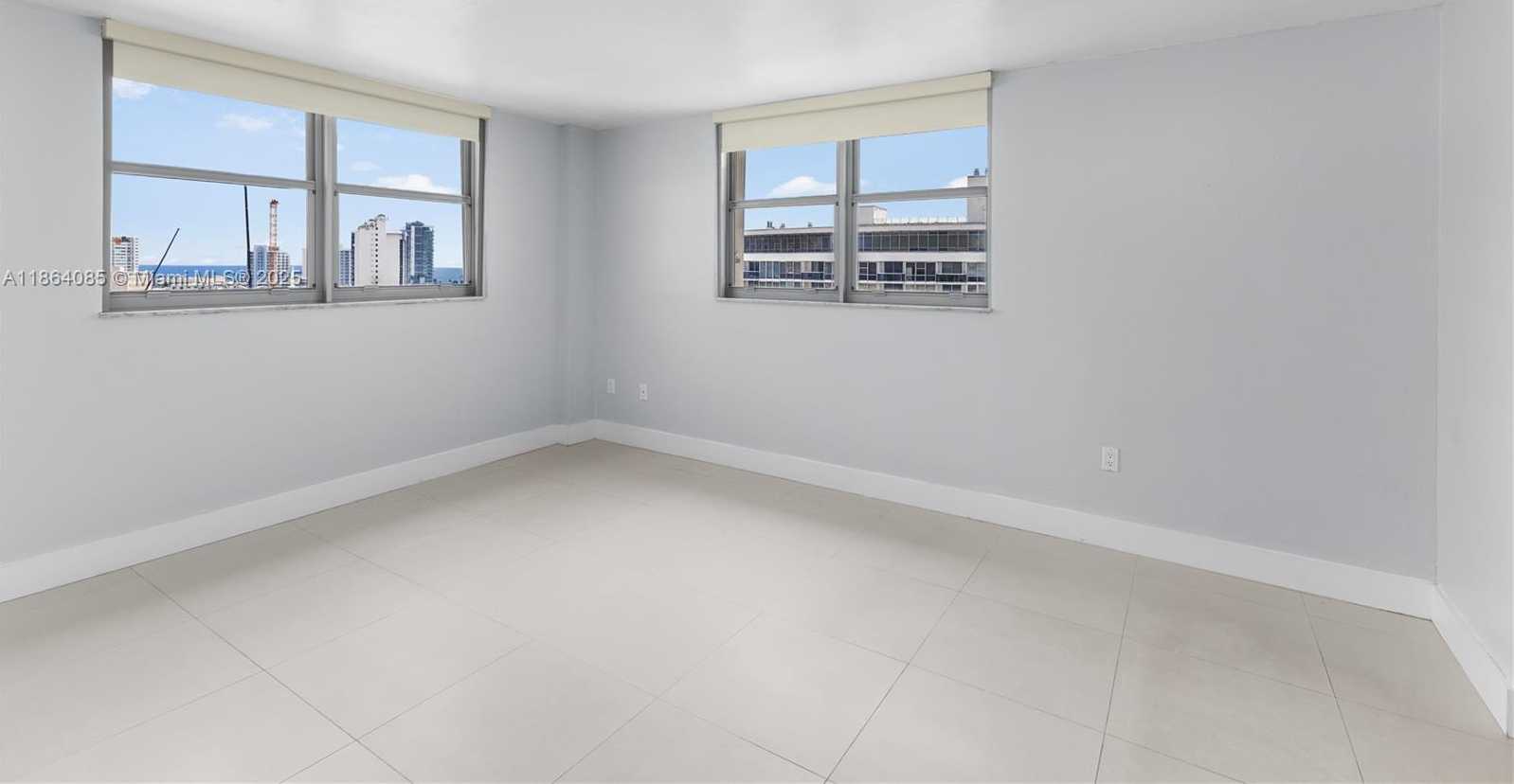 Small Image of 6900 BAY DR #11E, Miami Beach Number 18