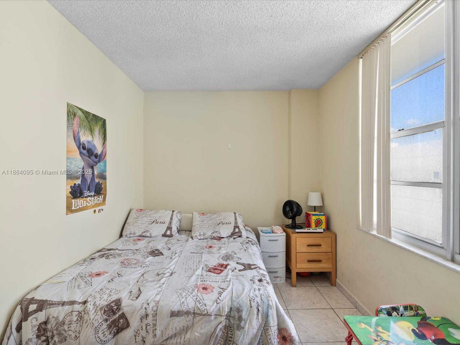 Small Image of 3725 SOUTH OCEAN DR #1207, Hollywood Number 13