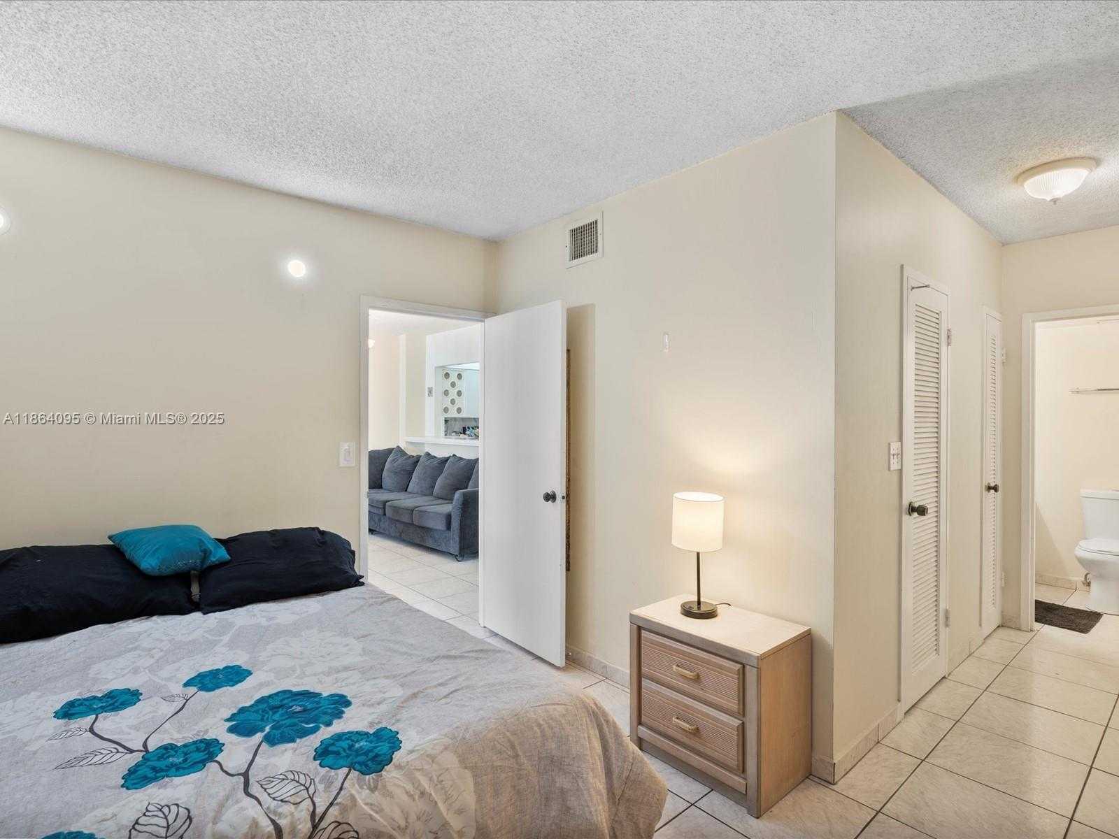 Small Image of 3725 SOUTH OCEAN DR #1207, Hollywood Number 16
