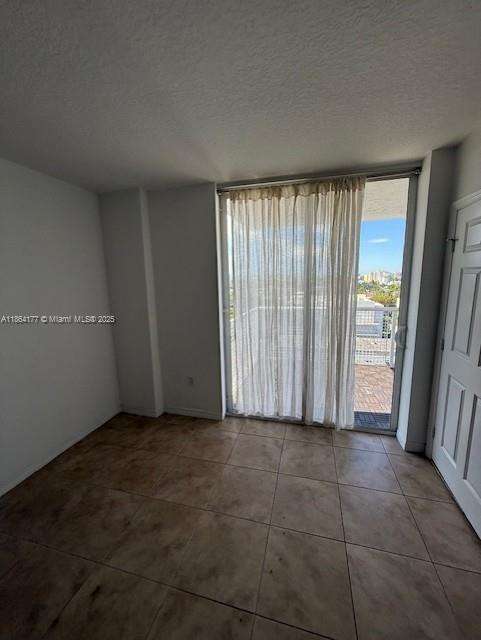 Small Image of 900 SOUTH WEST 8TH ST #904, Miami Number 14