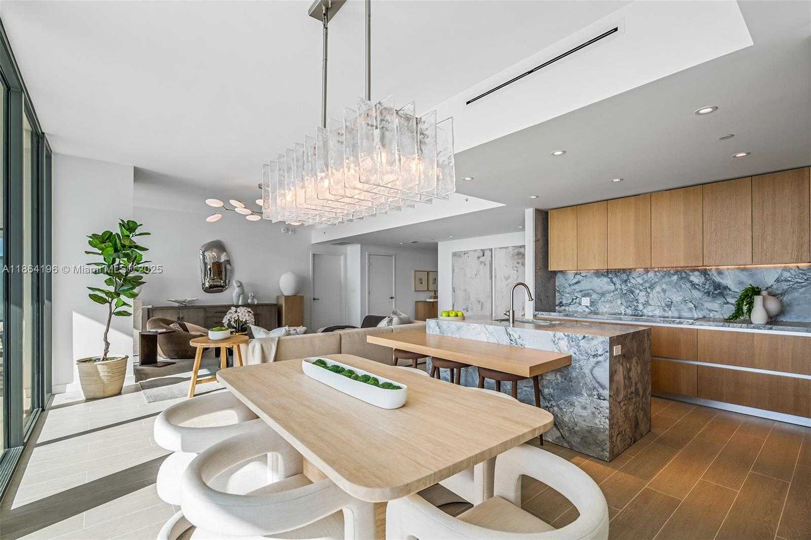 Small Image of 500 ALTON RD #1803, Miami Beach Number 7