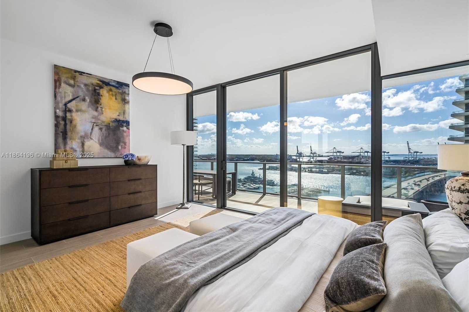 Small Image of 500 ALTON RD #1803, Miami Beach Number 8