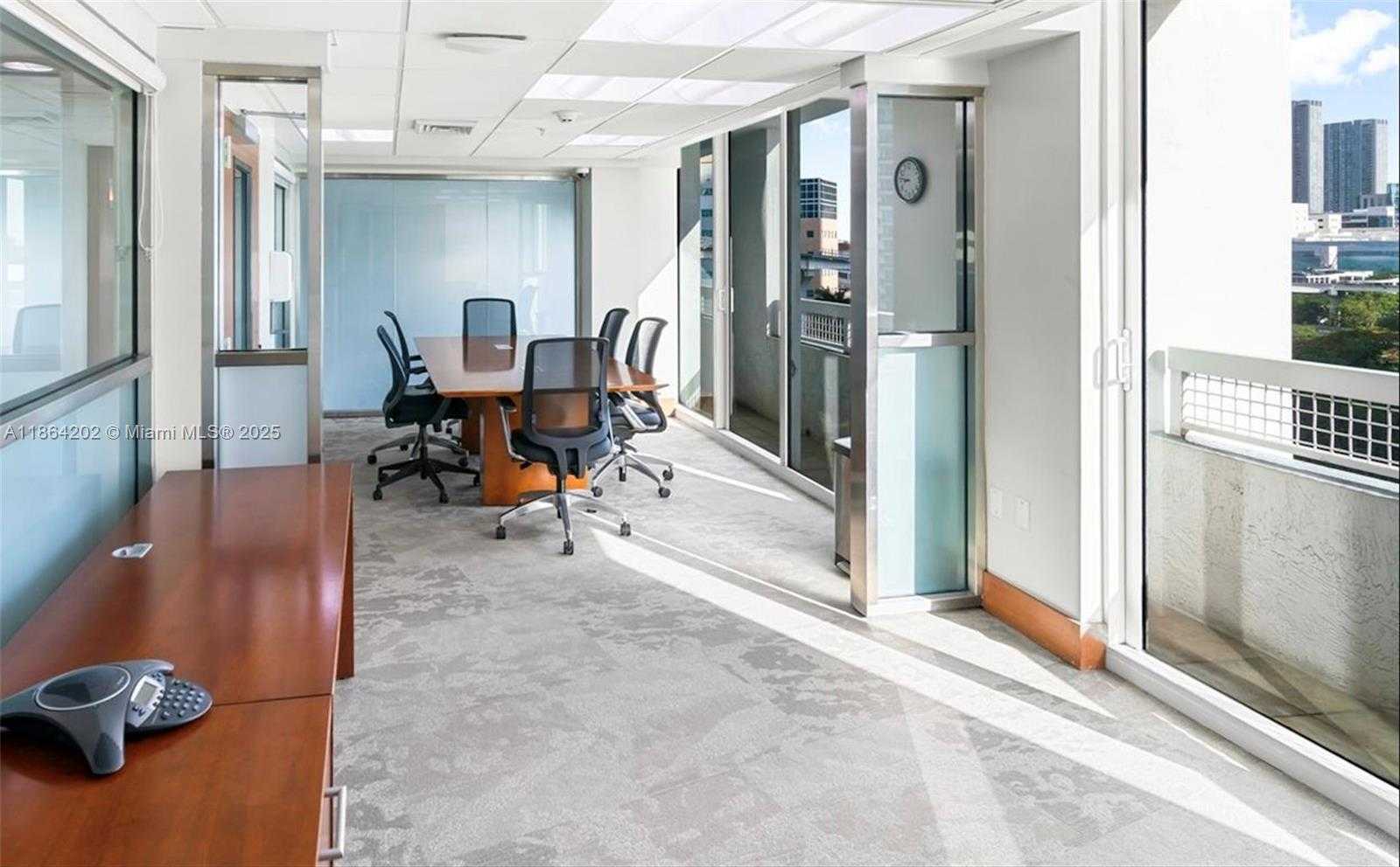 Small Image of 31 SOUTH EAST 5TH ST #1803, Miami Number 23