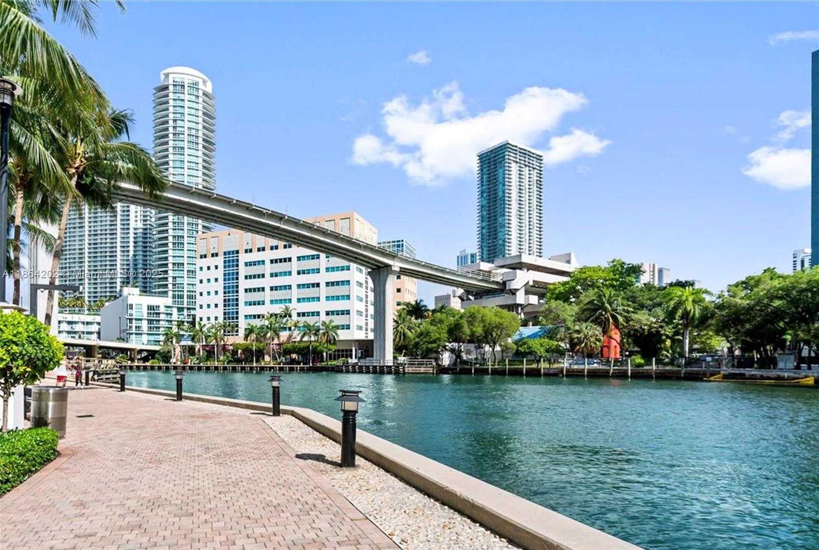 Small Image of 31 SOUTH EAST 5TH ST #1803, Miami Number 27