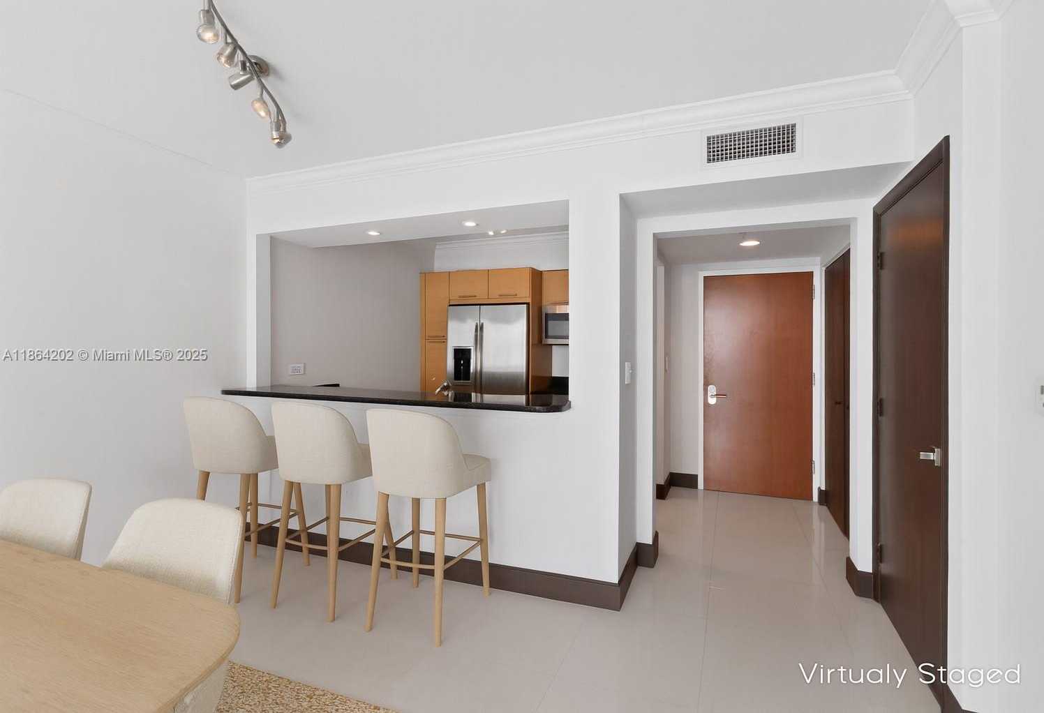 Small Image of 31 SOUTH EAST 5TH ST #1803, Miami Number 5
