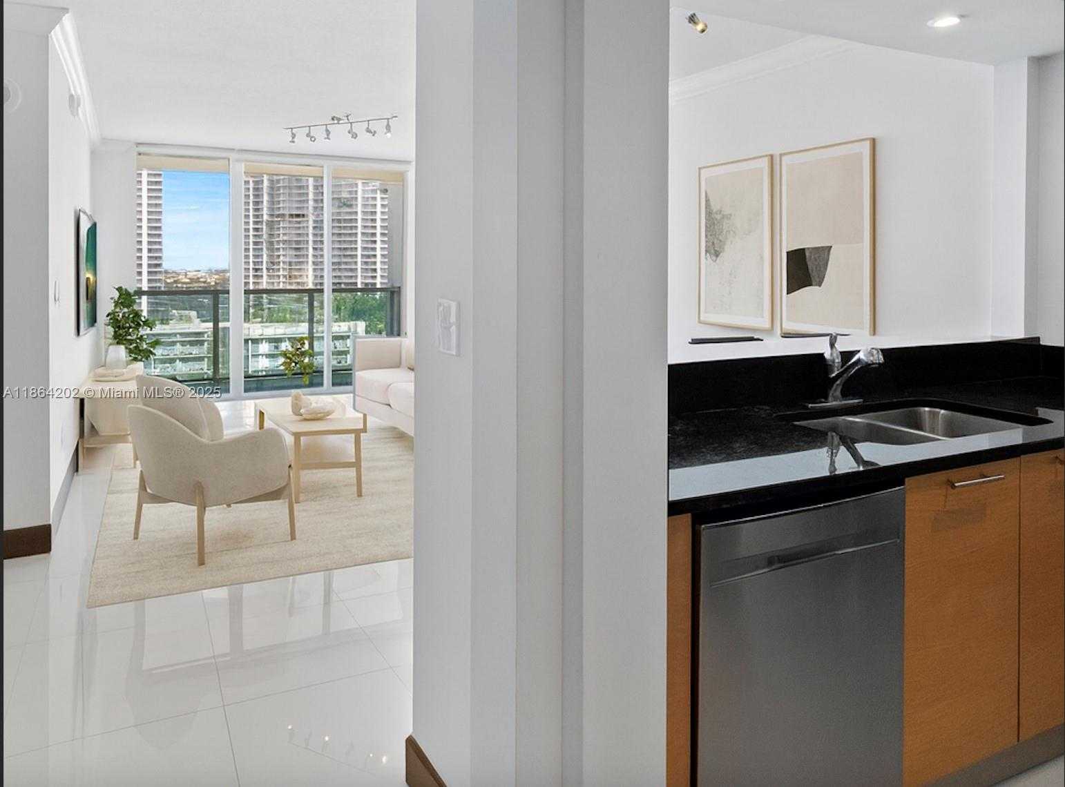 Small Image of 31 SOUTH EAST 5TH ST #1803, Miami Number 7