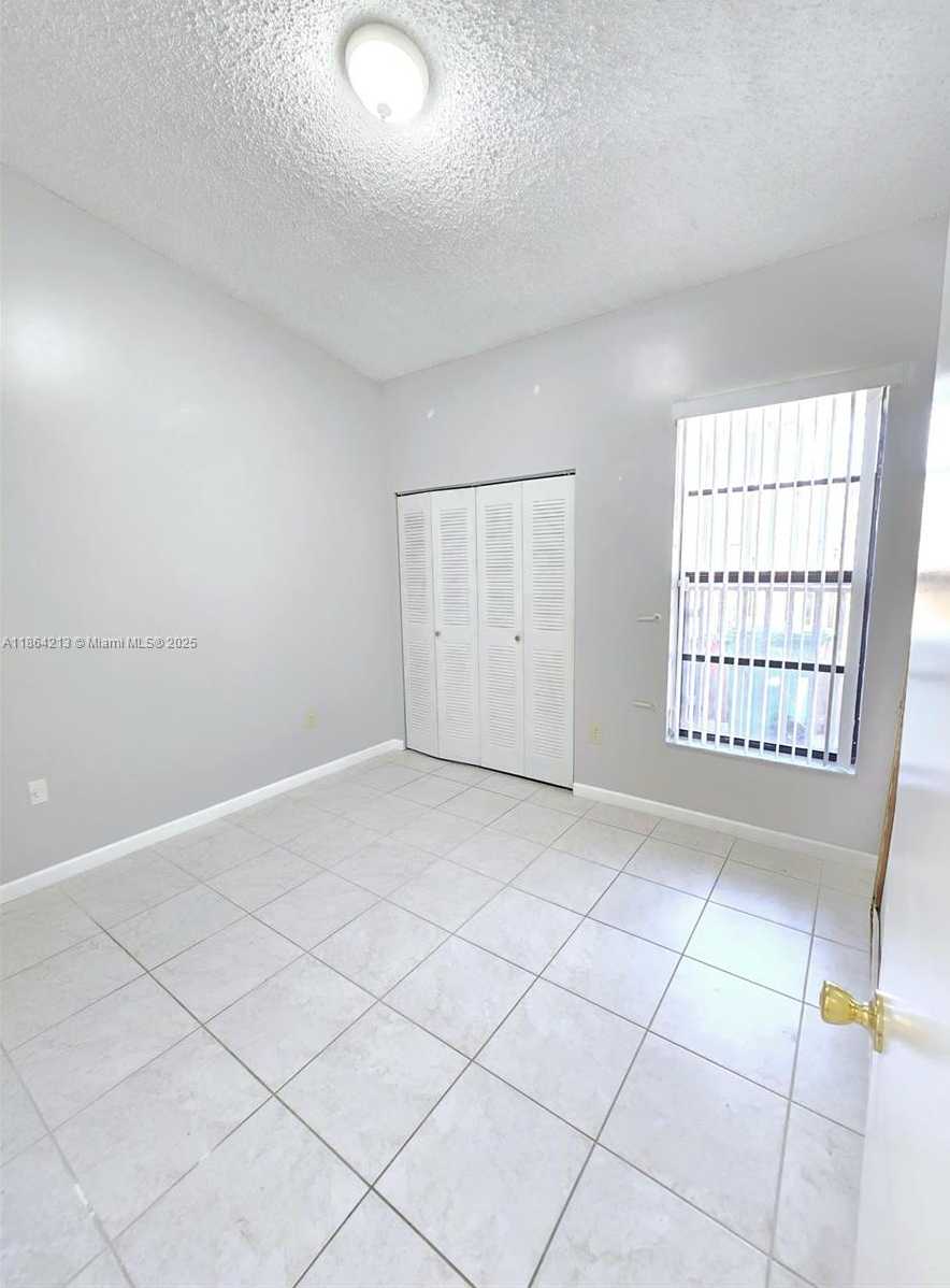 Small Image of 6708 NORTH WEST 193RD TER, Hialeah Number 13