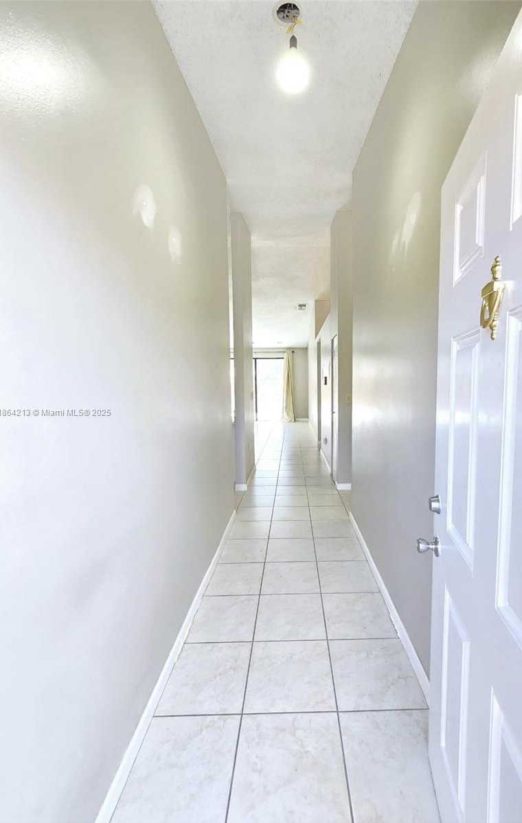 Small Image of 6708 NORTH WEST 193RD TER, Hialeah Number 3