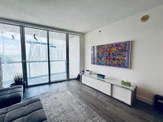 Small Image of 475 BRICKELL AVE #4910, Miami Number 11