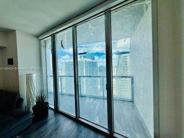 Small Image of 475 BRICKELL AVE #4910, Miami Number 14