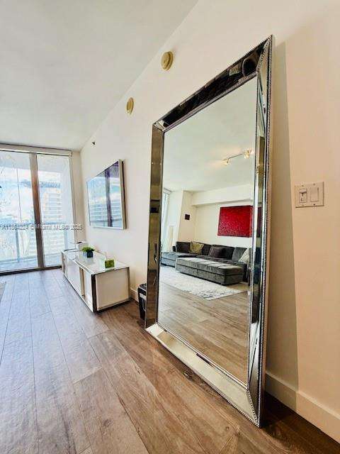 Small Image of 475 BRICKELL AVE #4910, Miami Number 6