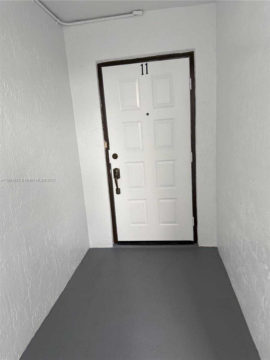Small Image of 1460 SHERIDAN ST #11D, Hollywood Number 19