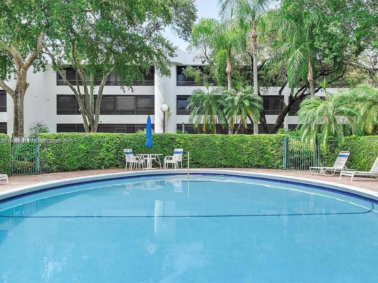 Small Image of 1460 SHERIDAN ST #11D, Hollywood Number 29