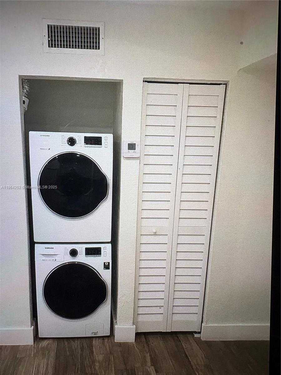 Small Image of 13864 SOUTH WEST 90TH AVE #108-LL, Miami Number 2