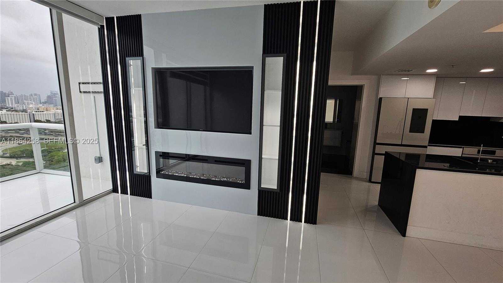 Small Image of 1861 NORTH WEST NORTH RIVER DR #11, Miami Number 16