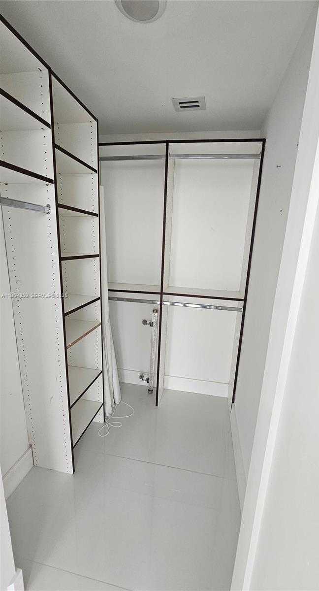 Small Image of 1861 NORTH WEST NORTH RIVER DR #11, Miami Number 37