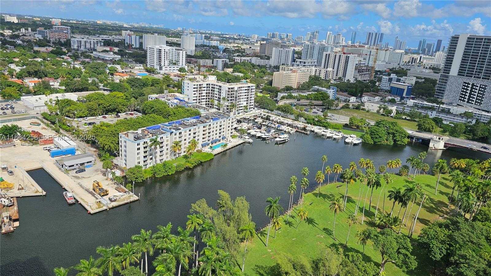 Small Image of 1861 NORTH WEST NORTH RIVER DR #11, Miami Number 61