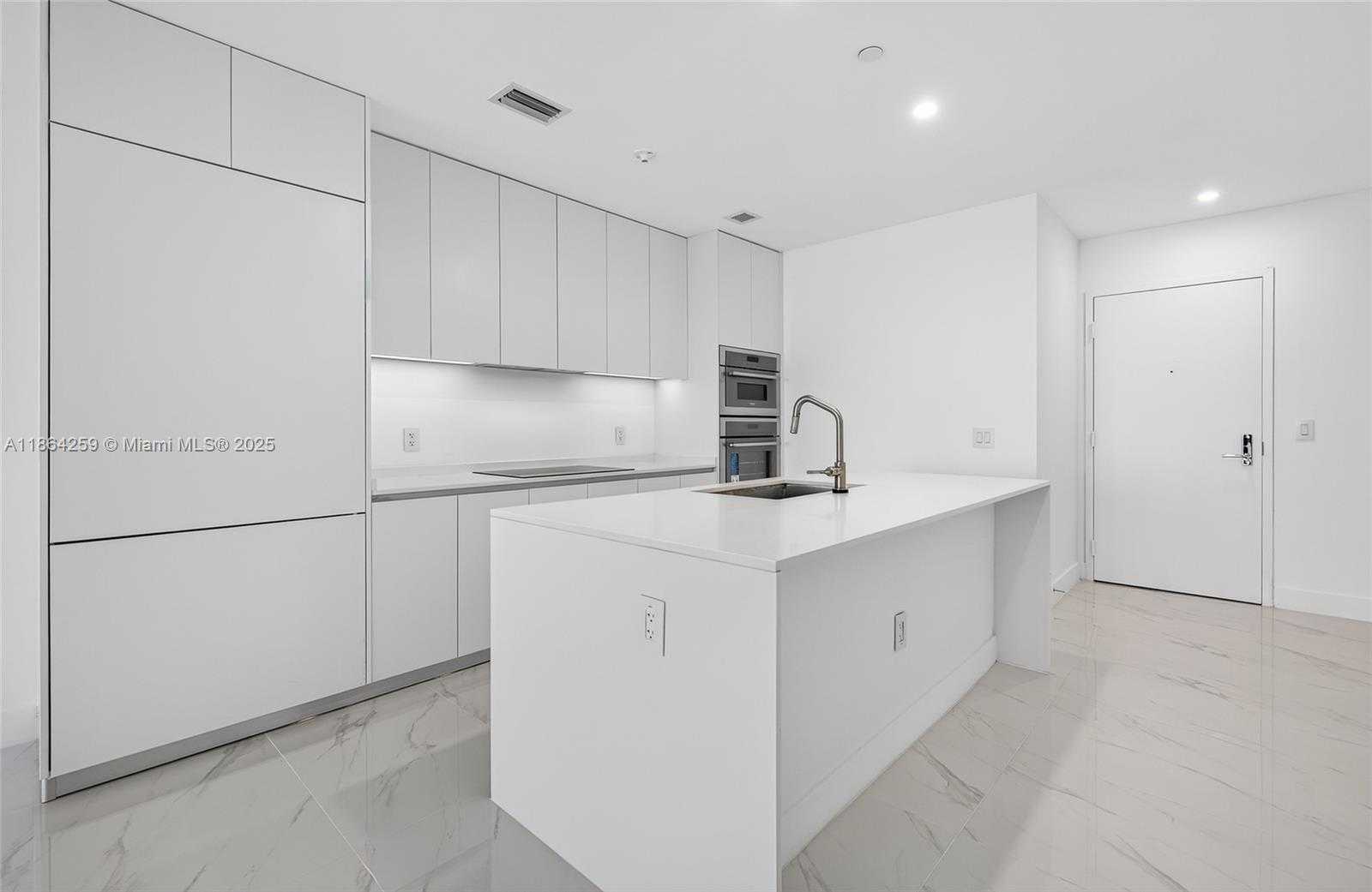 Small Image of 700 NORTH EAST 24TH #2606, Miami Number 4