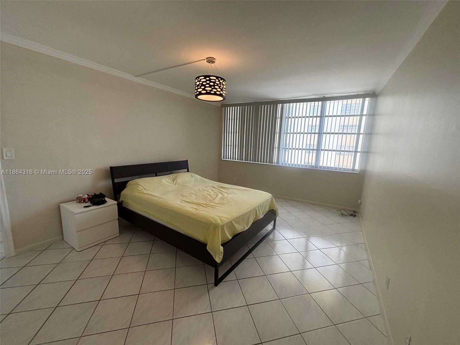 Small Image of 1817 SOUTH OCEAN DR #622, Hallandale Beach Number 13