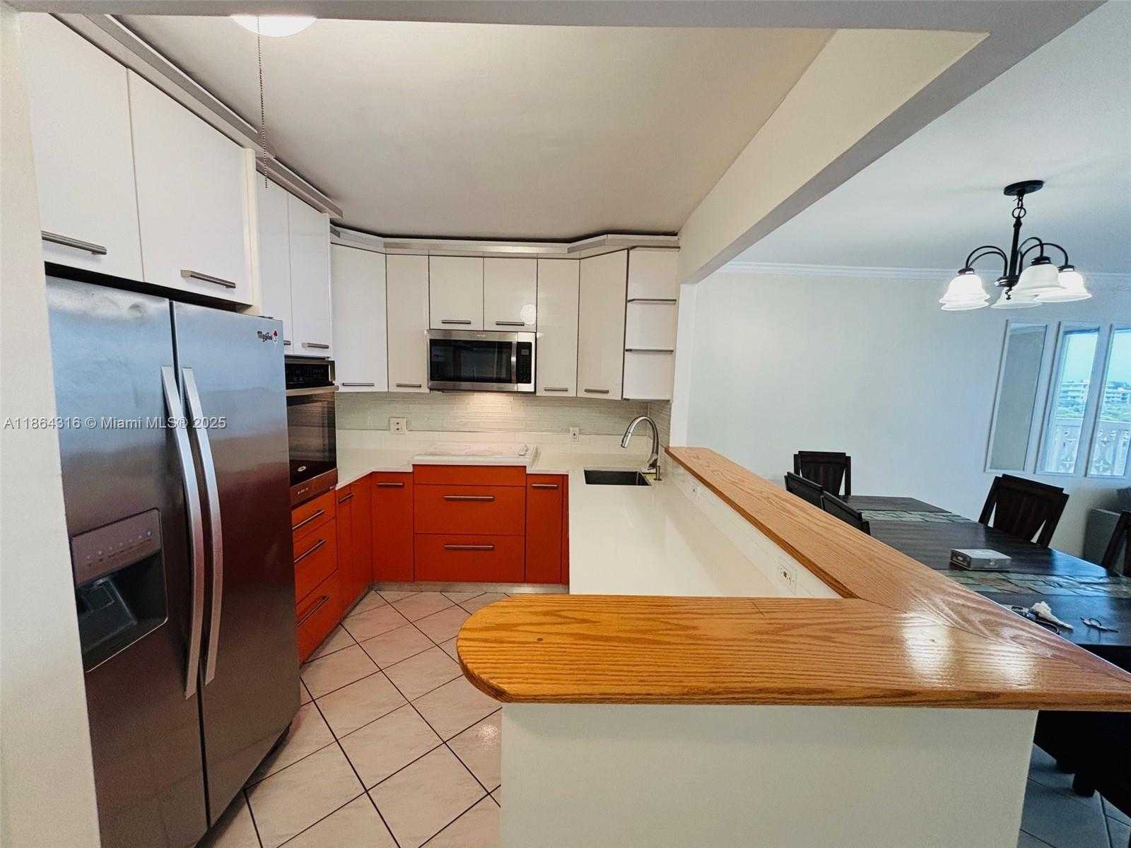 Small Image of 1817 SOUTH OCEAN DR #622, Hallandale Beach Number 6